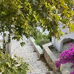 Helios Panormos Sea-view Retreat *