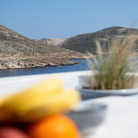 Helios Panormos Apartman *