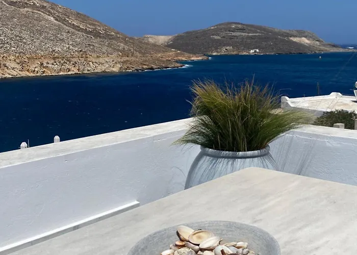 Helios Panormos Planitis (Tinos)