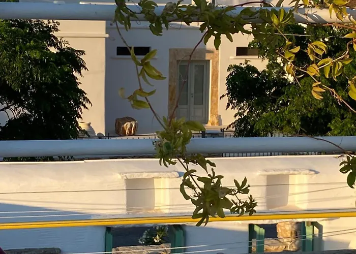 Helios Panormos * Planitis (Tinos)