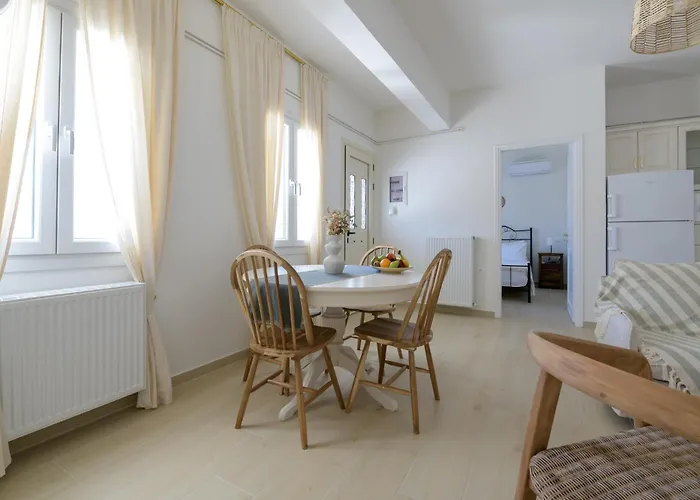 Apartment Helios Panormos Planitis (Tinos)