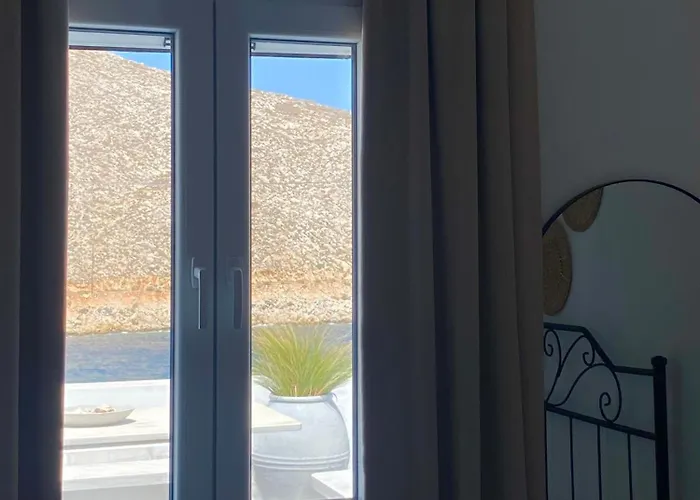 Apartment Helios Panormos