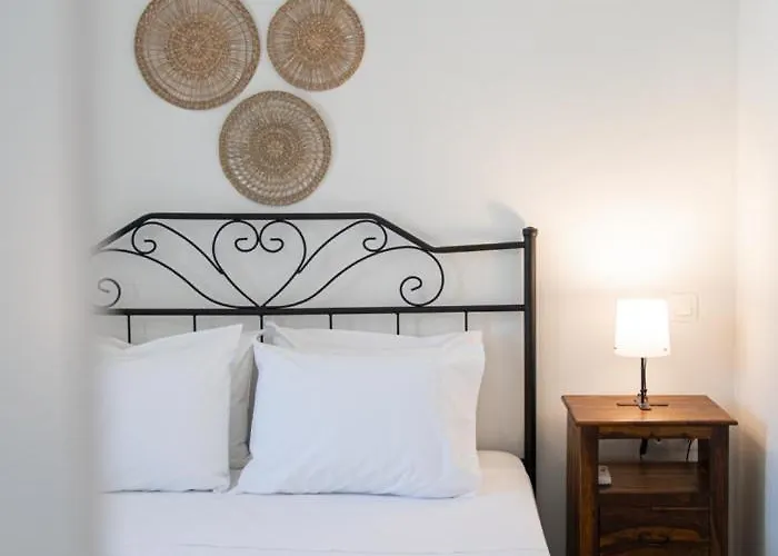 Helios Panormos Apartment *